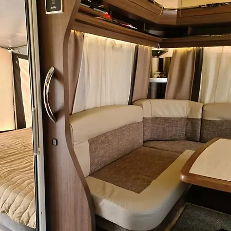 Parc de vacanță Ultimate Caravan Experience - 1st Line Gradina Sozopol