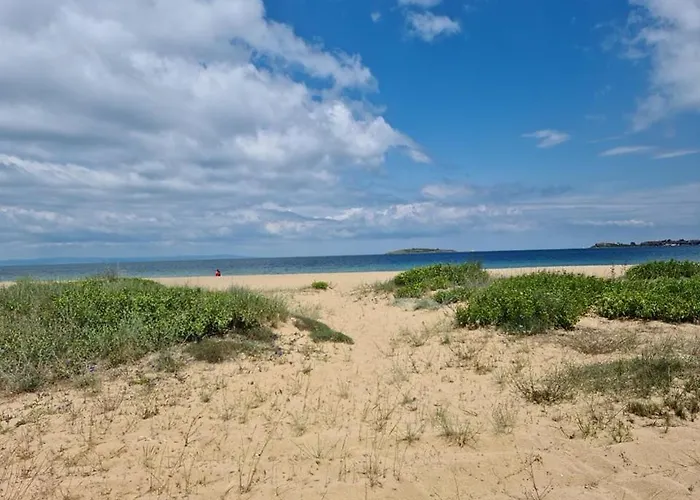 Ultimate Caravan Experience - 1st Line Gradina * Созопол